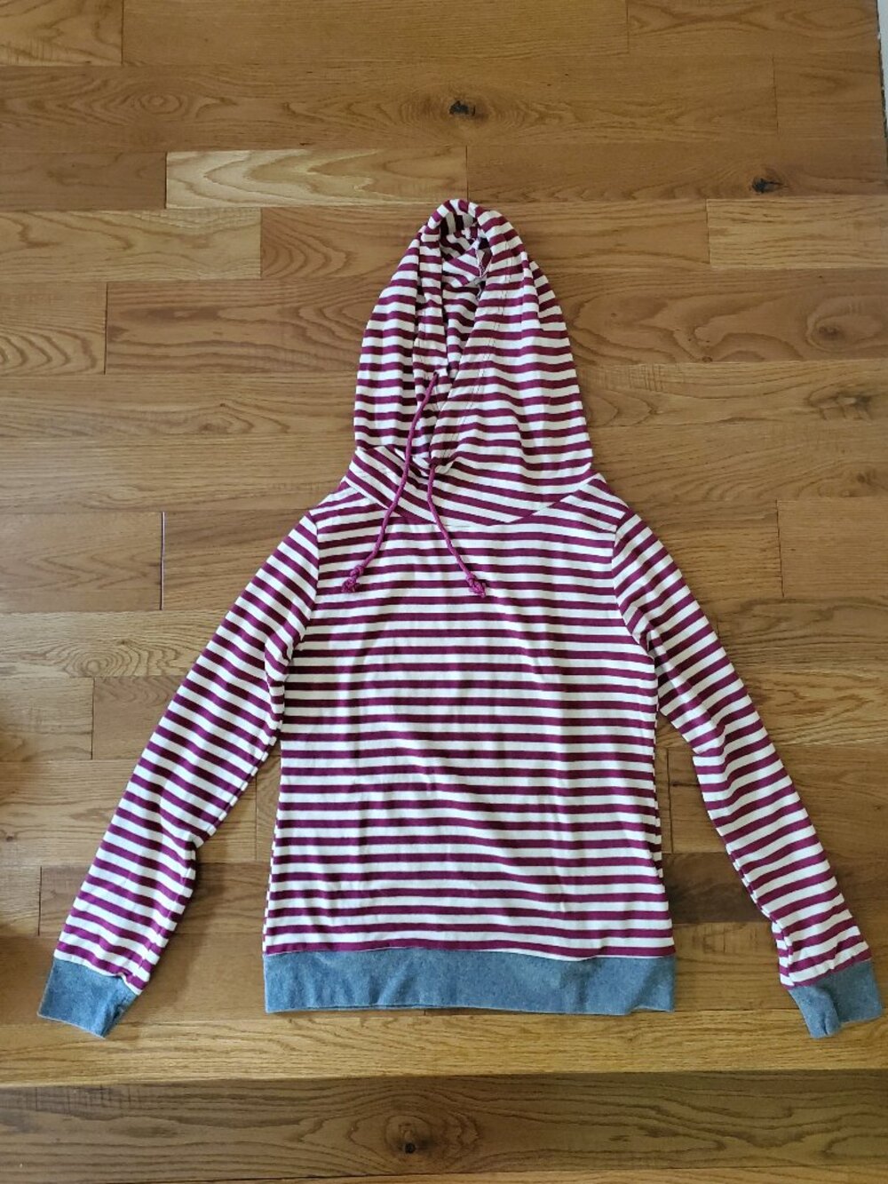 Cranberry & Cream Striped Cowl Hoodie Size XL